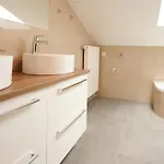 At Winterhafen شقة *