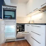 At Winterhafen شقة *