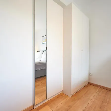 At Winterhafen Appartement Linz